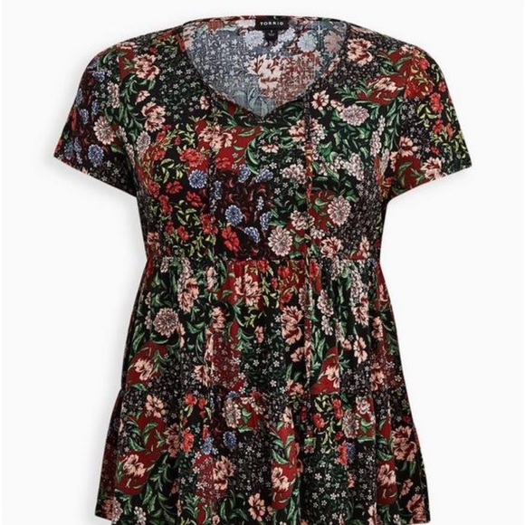 Torrid Dark Floral Top - Picture 5 of 11